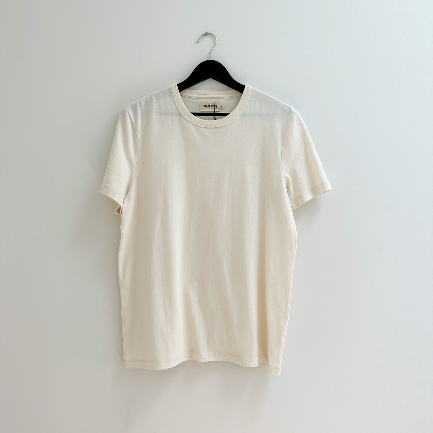Taylor Stitch - The Organic Cotton Tee in Vintage White