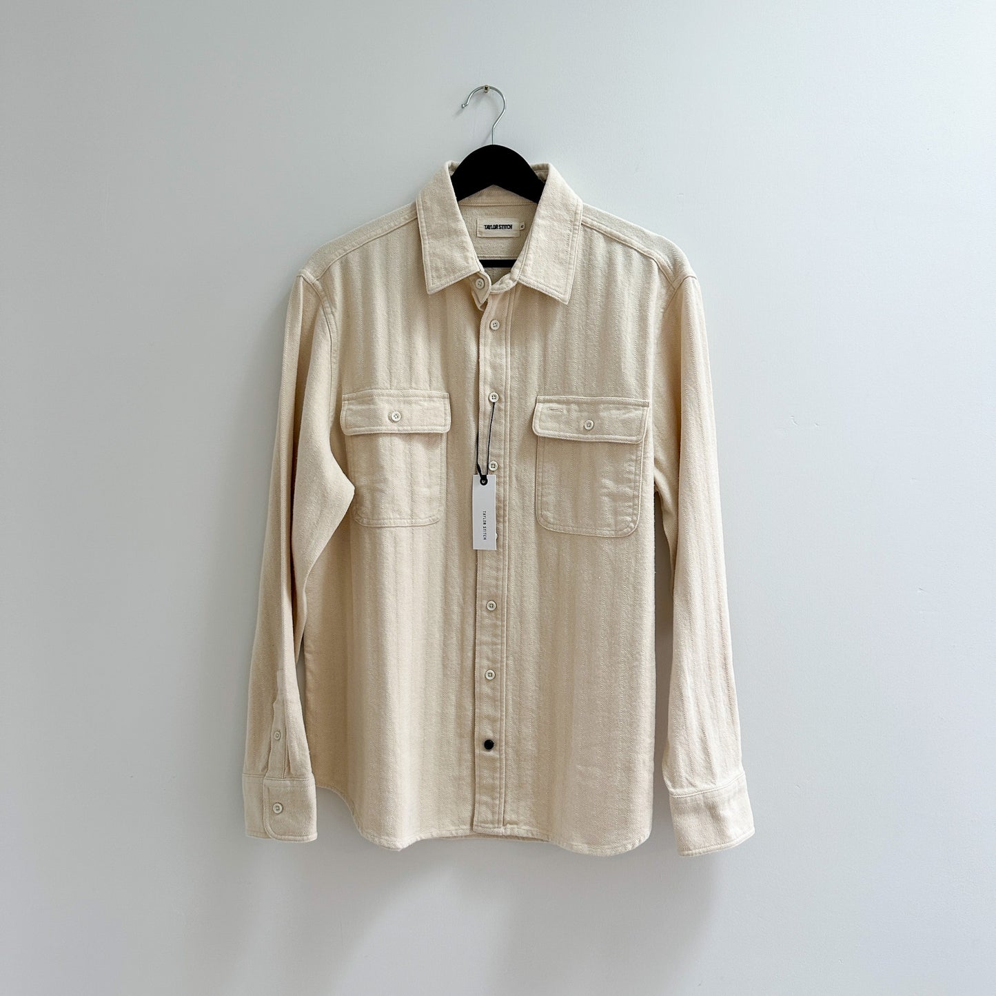 Taylor Stitch - The Ledge Shirt in Oyster Herringbone