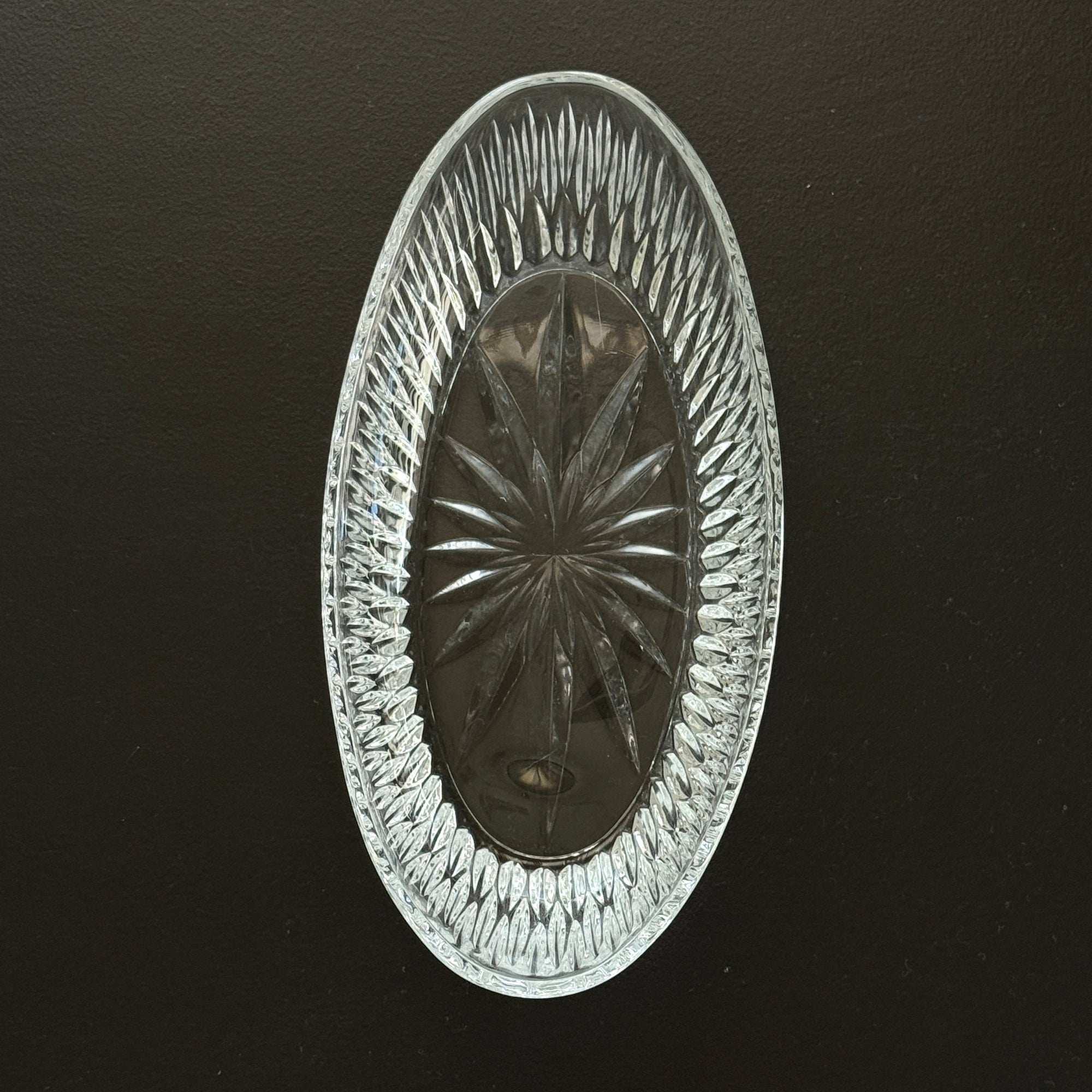 PL Princess Highlights Oval Serving Bowl