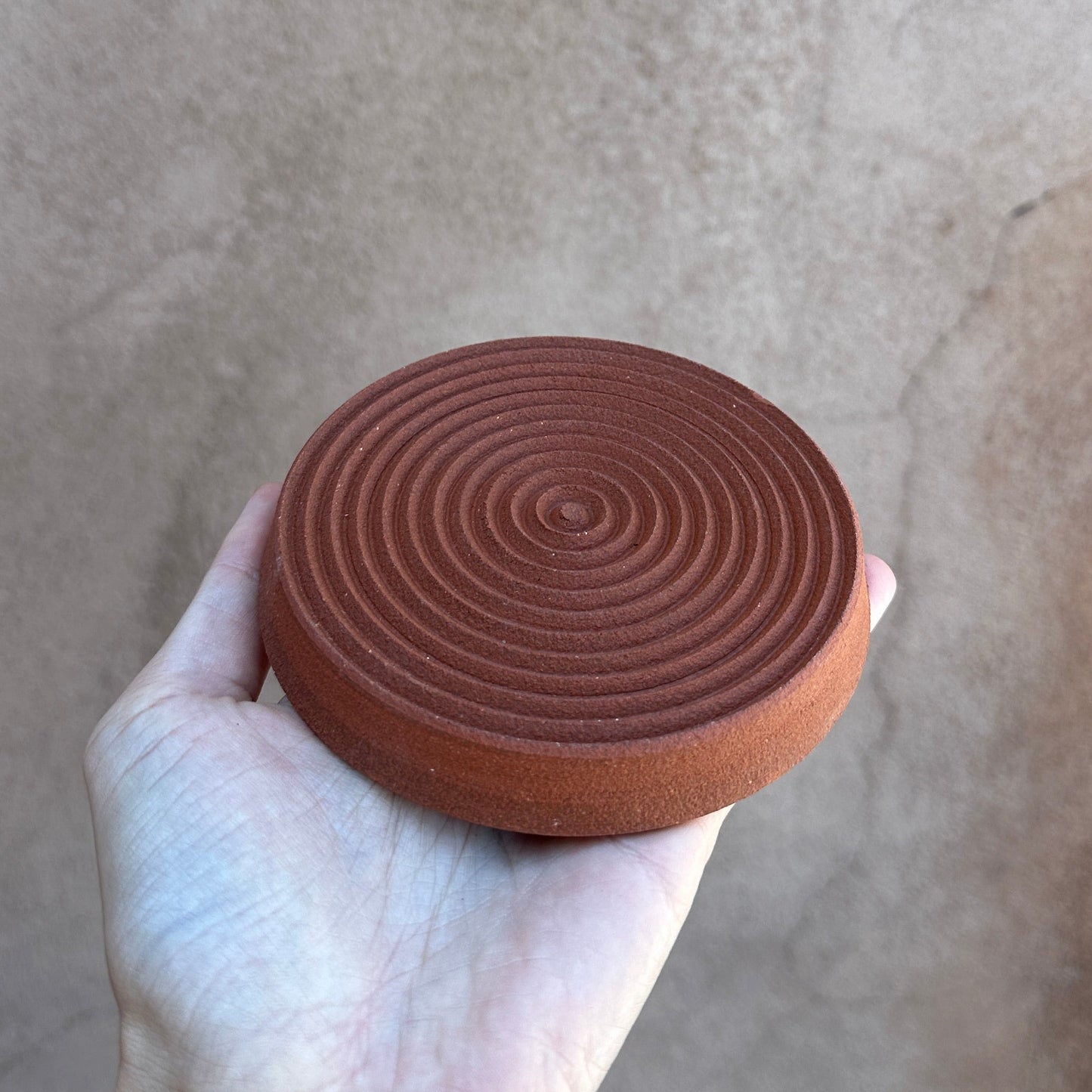 Dust Ceramics - Plinth Dish in Sandia