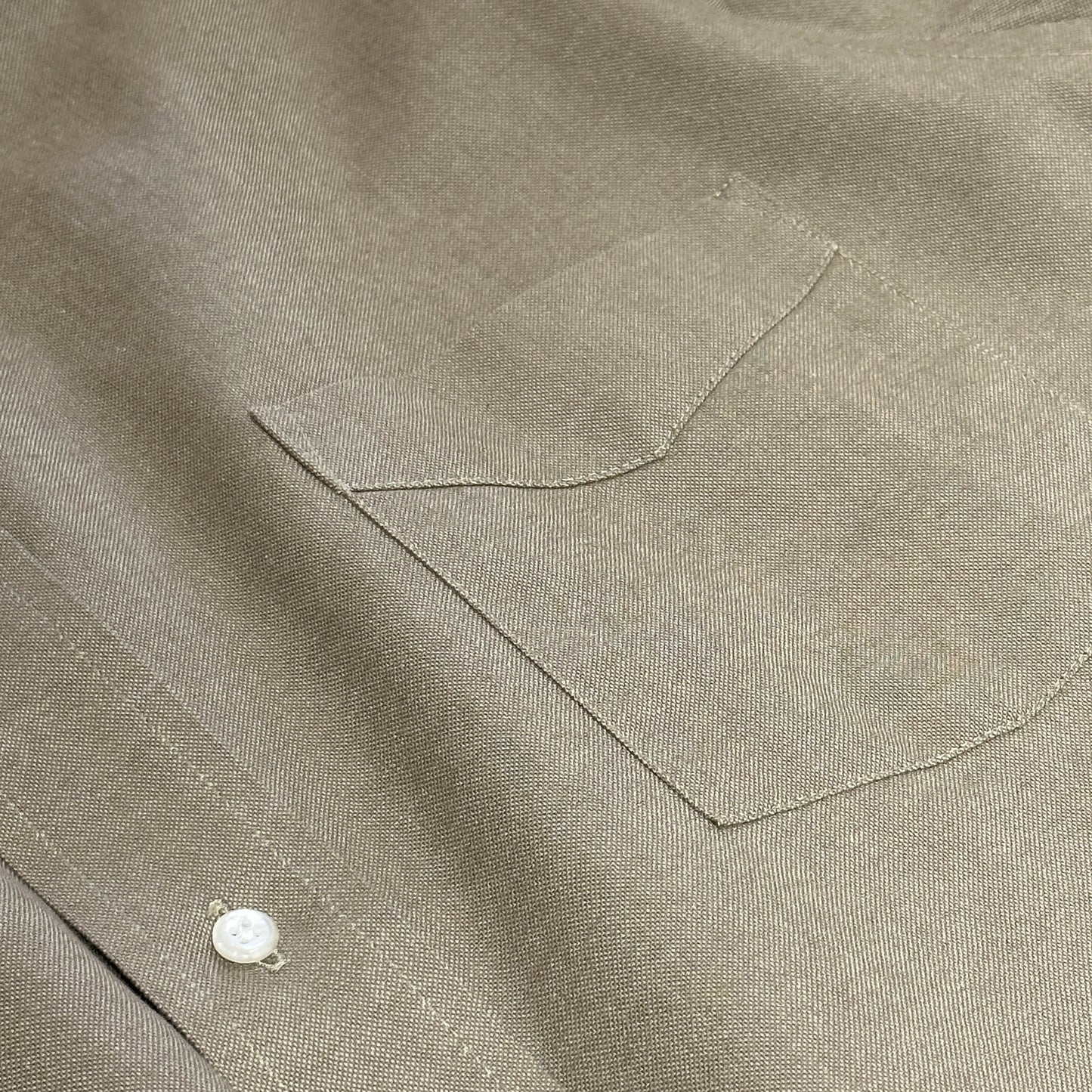 Pre-loved Barrington Taupe Short Sleeve in L