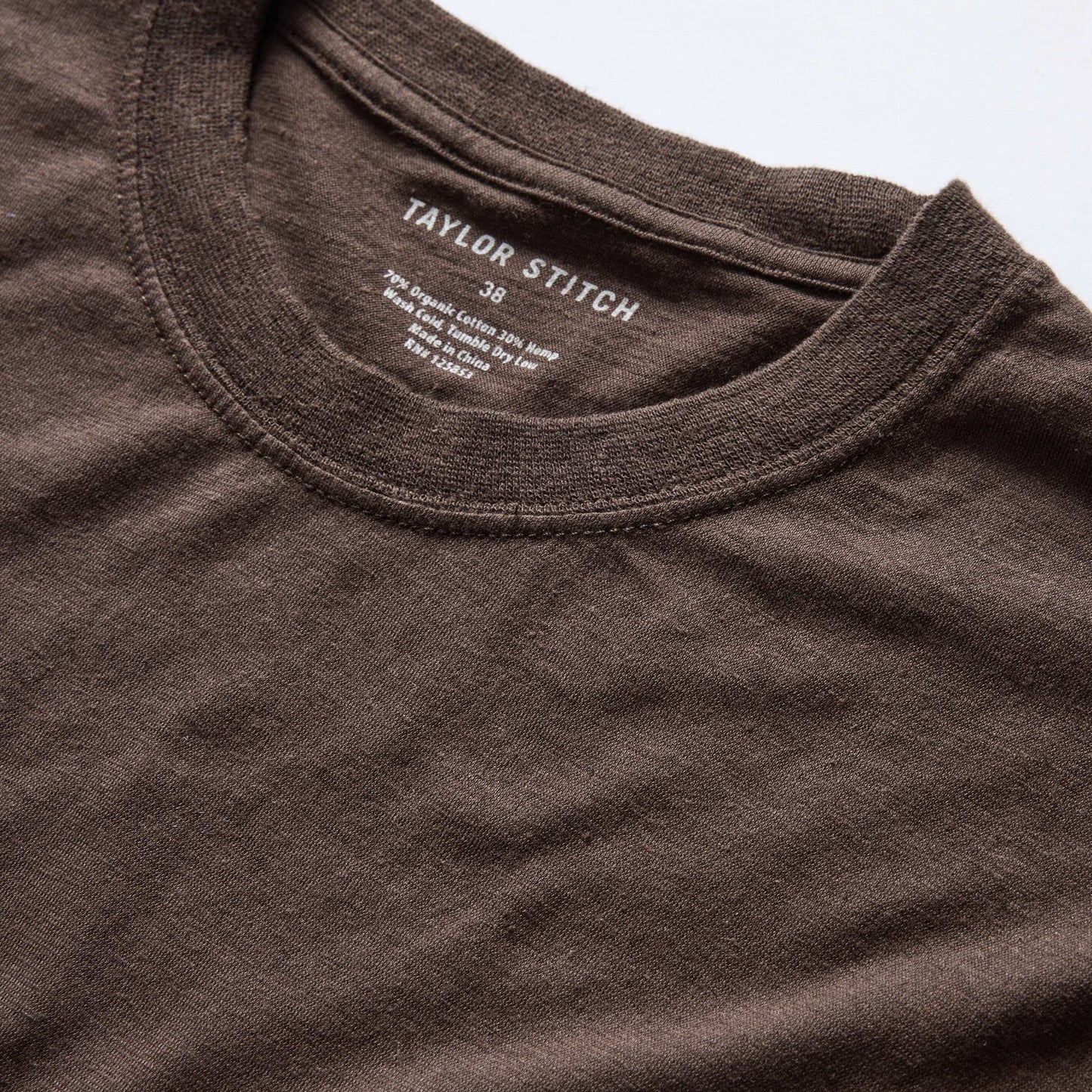Taylor Stitch - The Cotton Hemp Tee in Soil