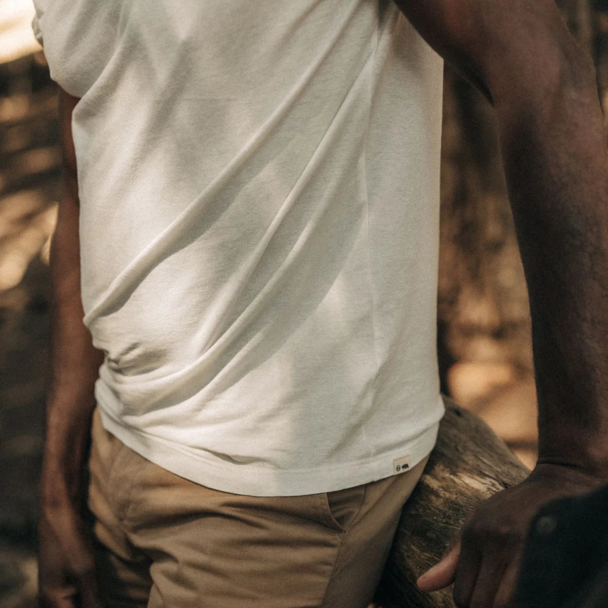 Taylor Stitch - The Cotton Hemp Tee in Heathered Oat