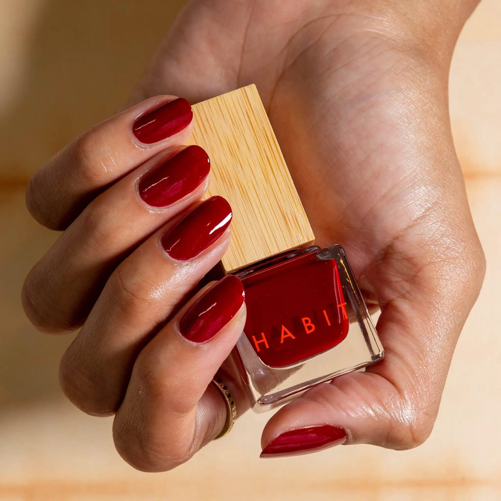 15 Santa Sangre by Habit Cosmetics