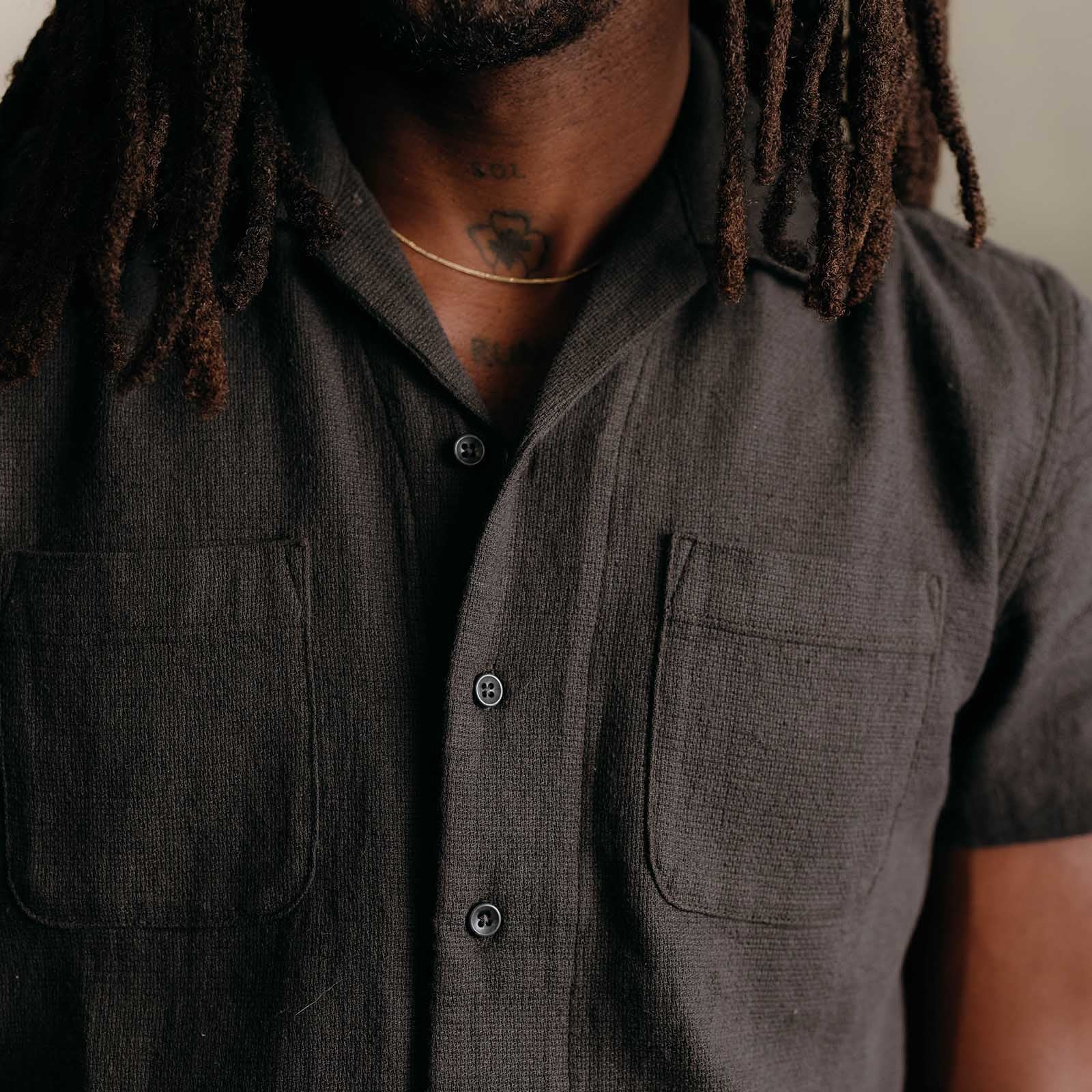 Taylor Stitch - Conrad Shirt in Faded Black Linen