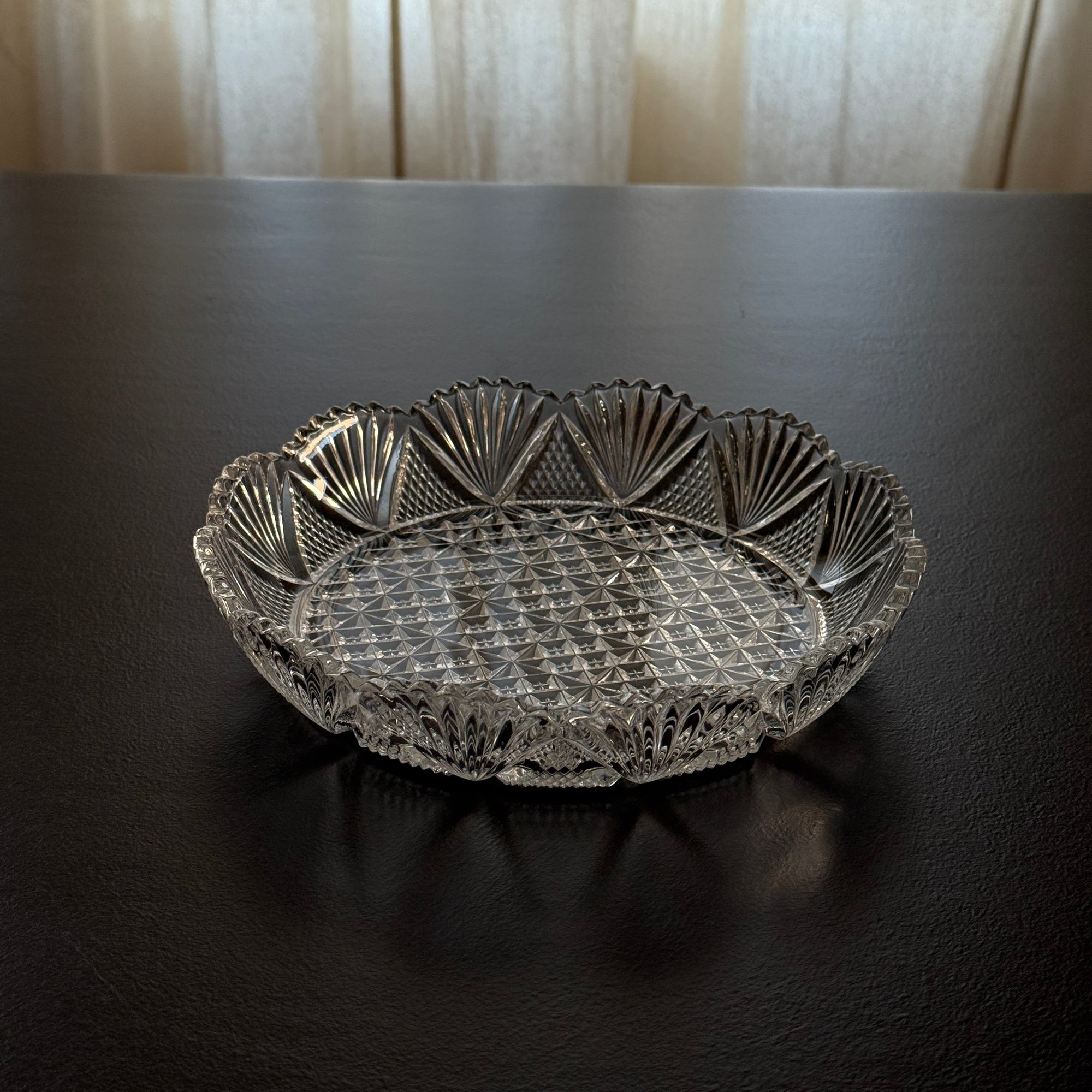PL Hoya (Japan) Crystal Serving Dish 8'