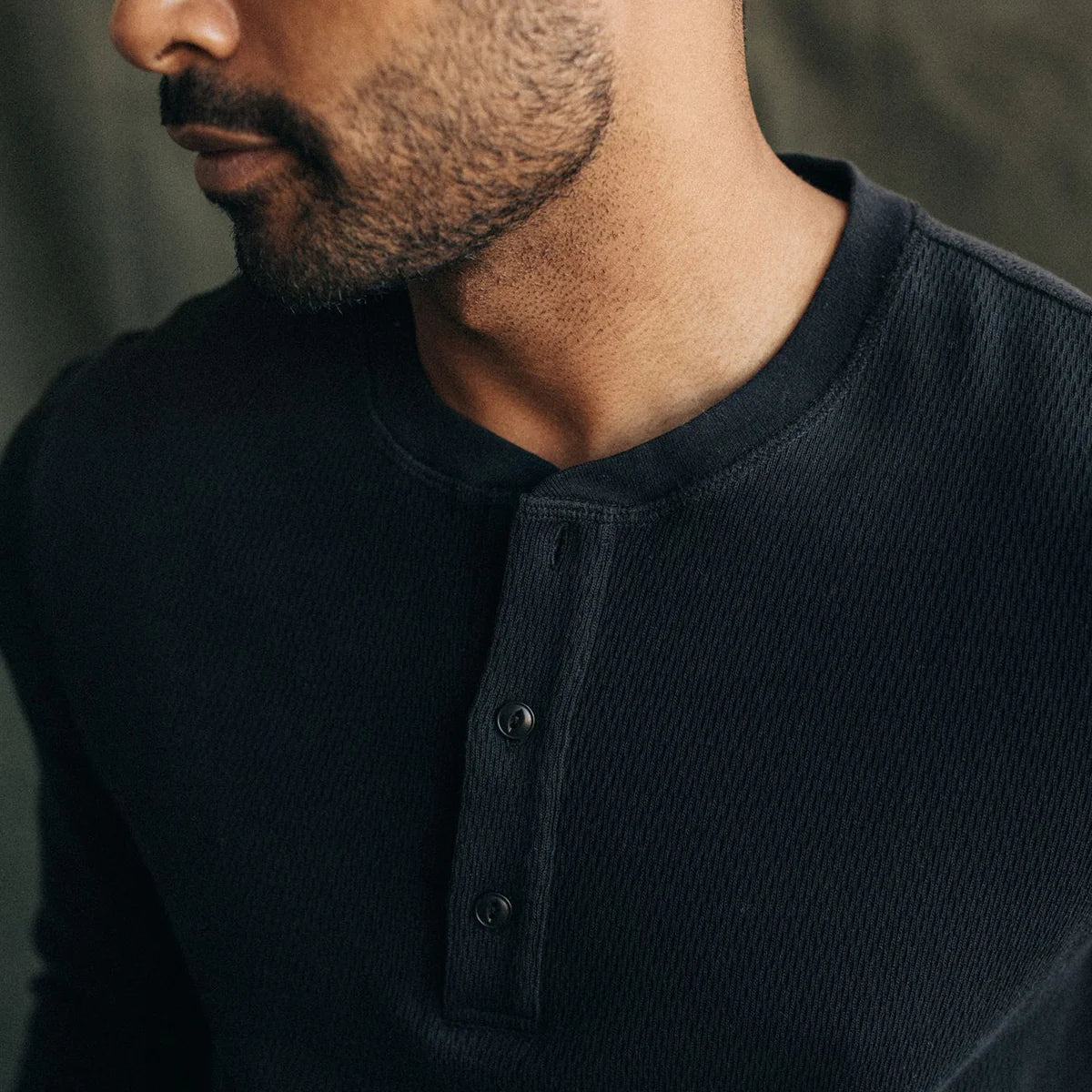 Taylor Stitch - Organic Cotton Waffle Henley in Coal