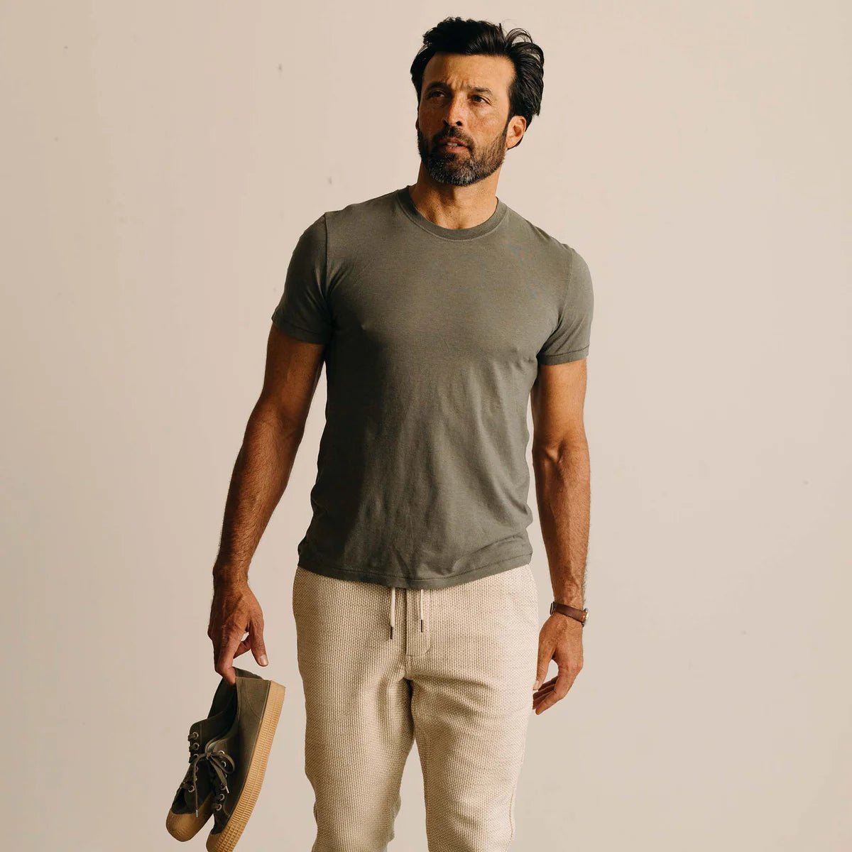 Taylor Stitch - The Cotton Hemp Tee in Olive