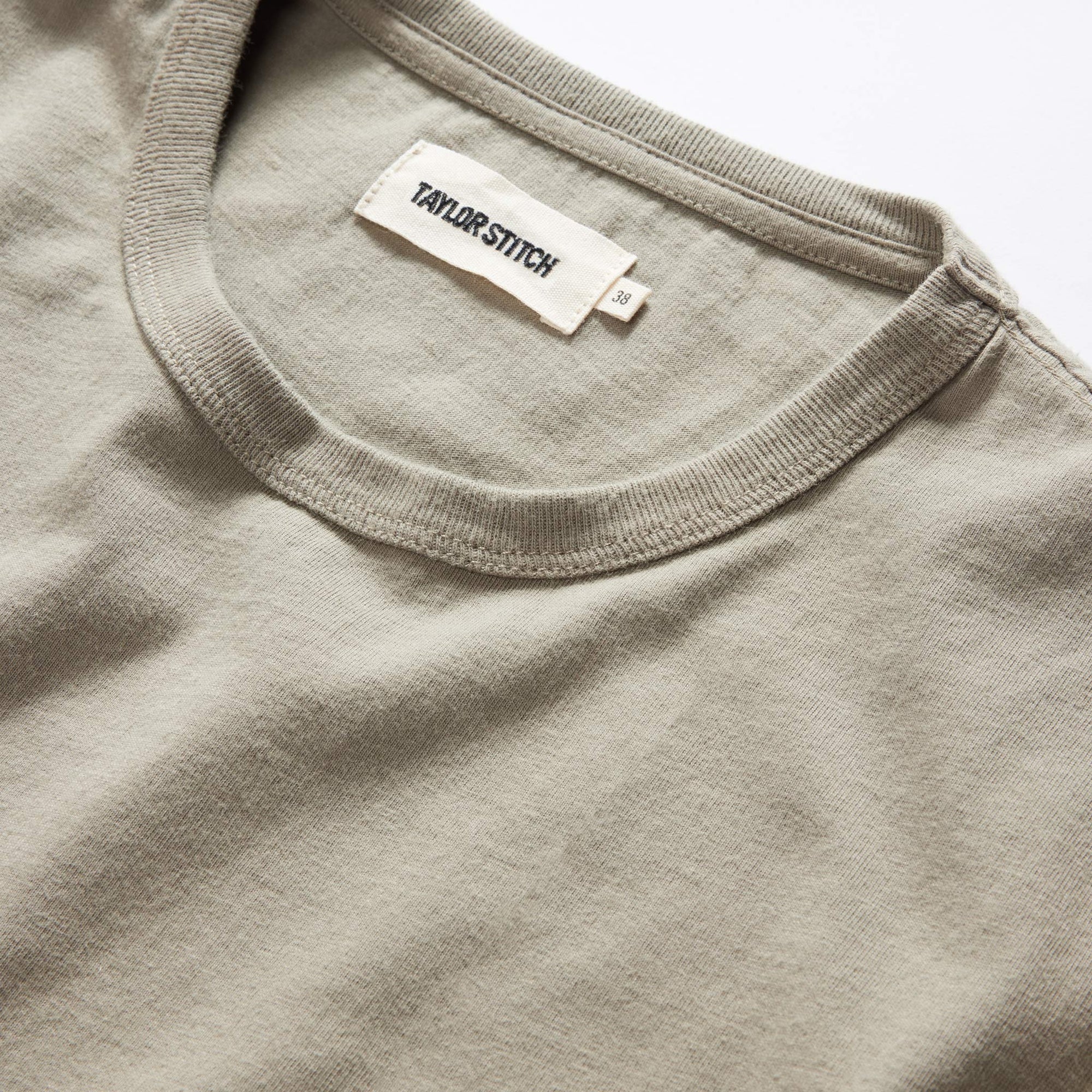 Taylor Stitch - The Organic Cotton Tee in Dried Sage
