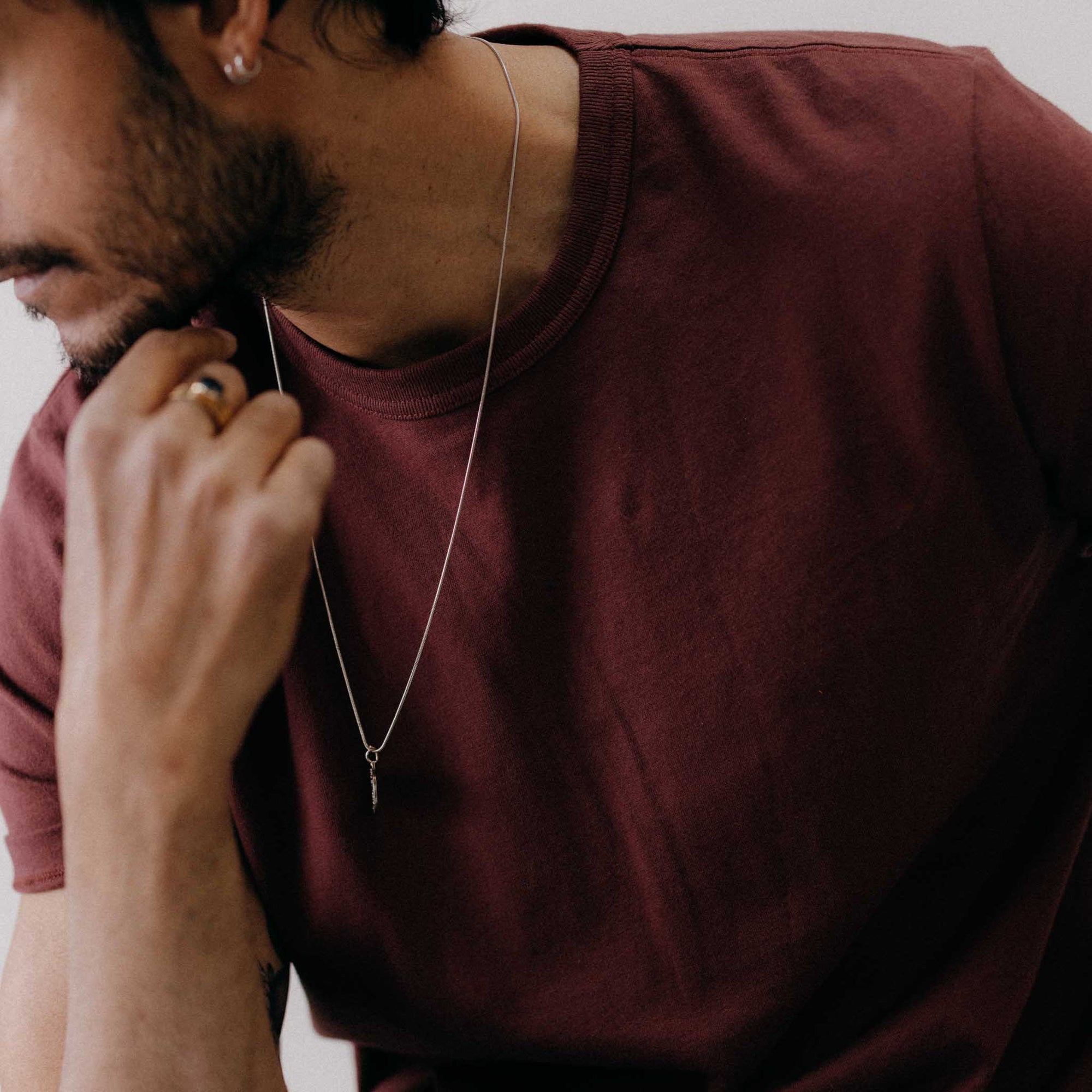 Taylor Stitch - The Organic Cotton Tee in Dried Cherry